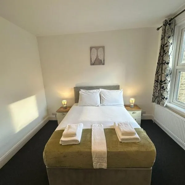 Cambridge Central Rooms - Tas Accommodations，位于Heydon的酒店