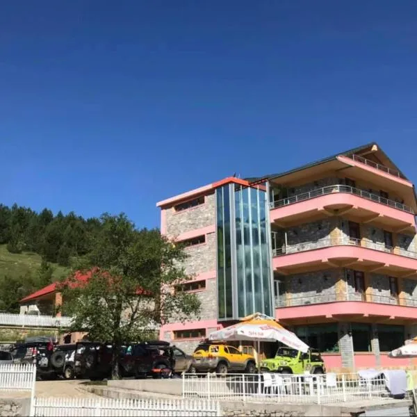 LURA Hotel，位于Ceren的酒店