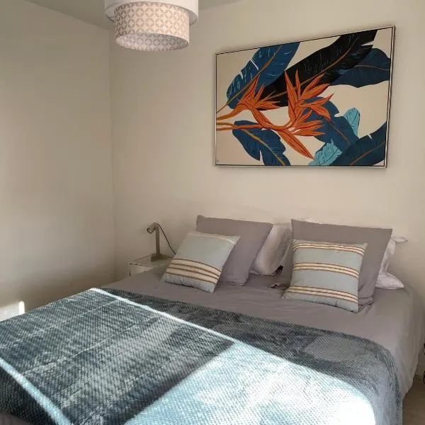 appartement cosy，位于Vayres的酒店