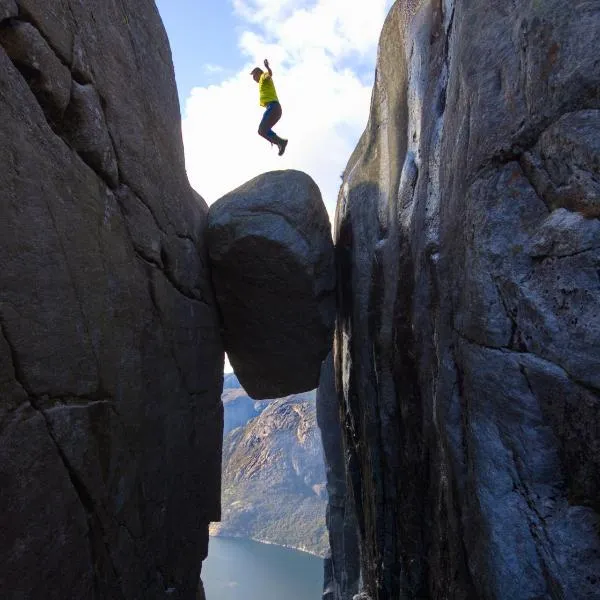 Gårdshus med unik atmosfære sentralt i Sirdal，位于Tjørhom的酒店