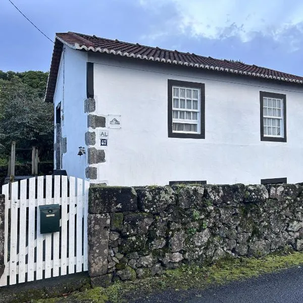 Adega Peróla，位于Calheta de Nesquim的酒店