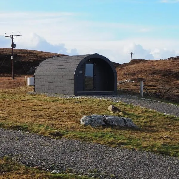 Grimsay Glamping, North Uist - Pod Ruadh，位于Rossinish的酒店