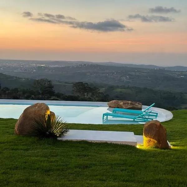 Casa Pedra da Lua, uma casa para contemplar o agreste.，位于格拉瓦塔的酒店