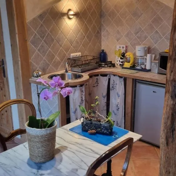 La Bar La Bonne，位于Barbonne-Fayel的酒店