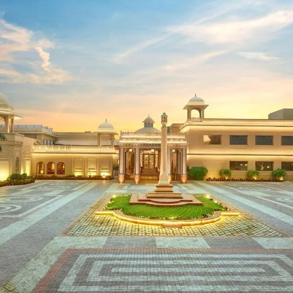 民俗文化村度假酒店及马纳萨-古尔冈Spa，位于Bhiwadi的酒店