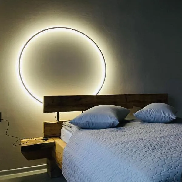BRIVIBAS RESIDENCE - NORTH & SOUTH, free PRIVAT parking, free WIFI, self check-in，位于里加的酒店