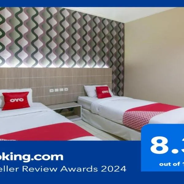 SUPER OYO 2320 Hotel Charvita，位于Manikin的酒店