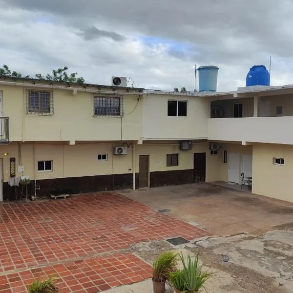 Doña Elena，位于Punto Fijo的酒店