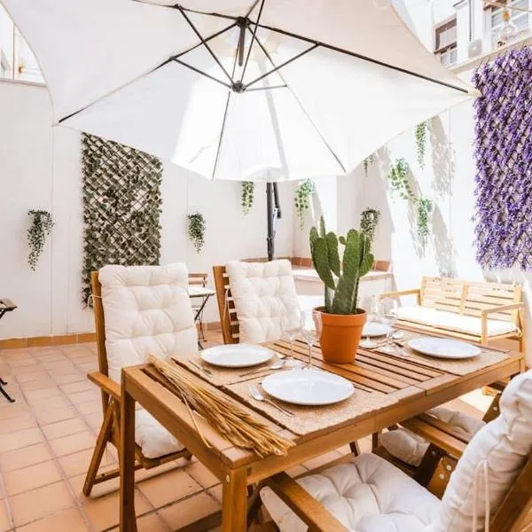 Casa San Miguel Terrace - Centro Zaragoza，位于萨拉戈萨的酒店