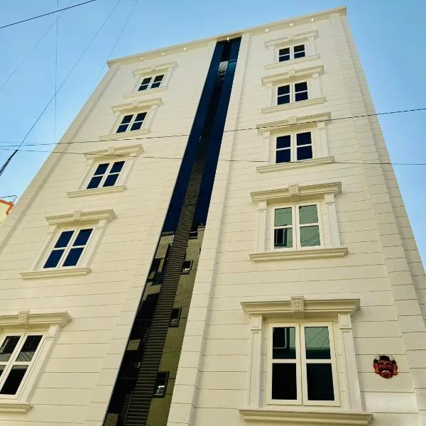 Olive Serviced Apartments BTM Layout，位于班加罗尔的酒店