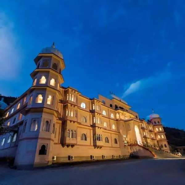 Kumbhalgarh Fort Resort，位于Kelwāra的酒店