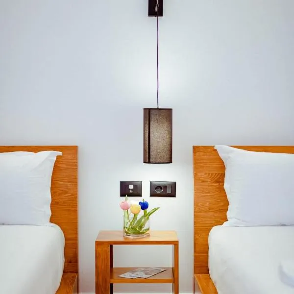 Gloal Suites & Residence，位于萨兰达的酒店