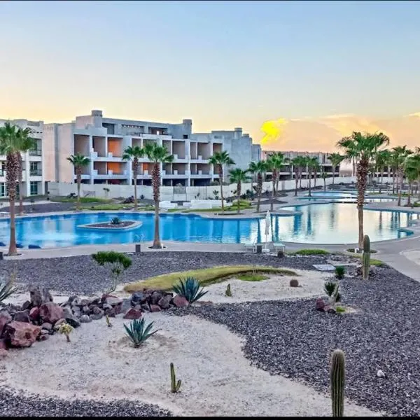 Casa Wixson At Mayan Lakes 3-304，位于Playa Encanto的酒店