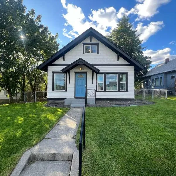 Renovated 3bd 1bth Home in North Spokane Near DT，位于斯波坎的酒店