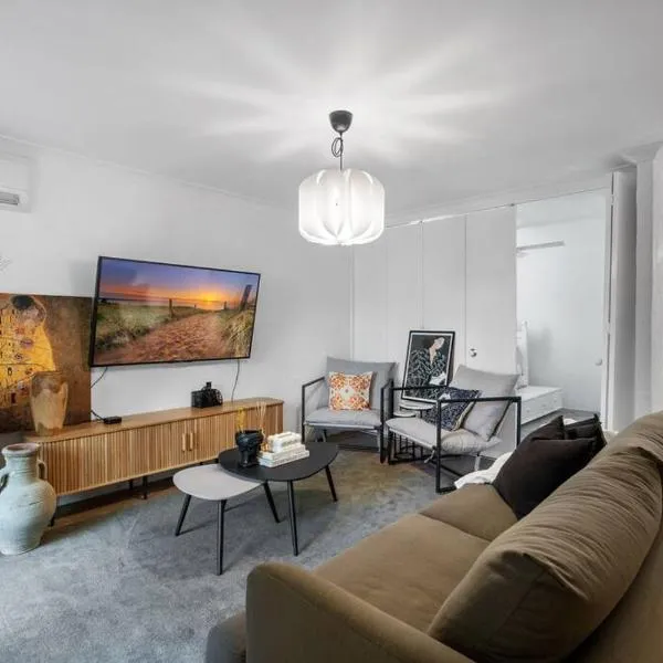 3br unit Stylish retreat SouthPerth，位于珀斯的酒店