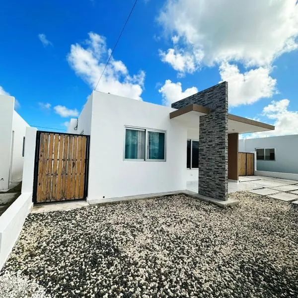 Villa Juana near Downtown in Punta Cana，位于蓬塔卡纳的酒店