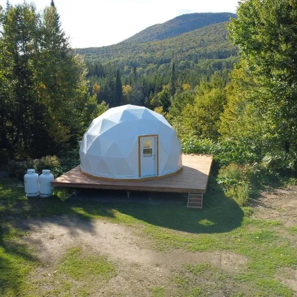 Vallée Jeunesse Québec，位于Valcartier Station的酒店