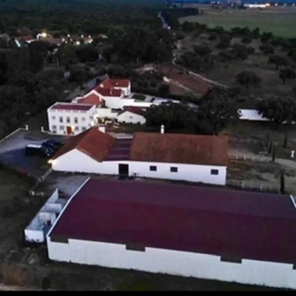 Herdade de Santa Maria，位于Arneiro da Volta的酒店