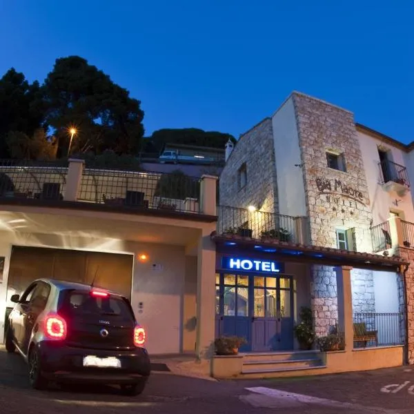 比亚玛莱酒店，位于Triei的酒店