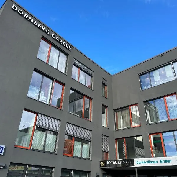 Hotel Efcannos Dornberg Carree，位于Vechelde的酒店