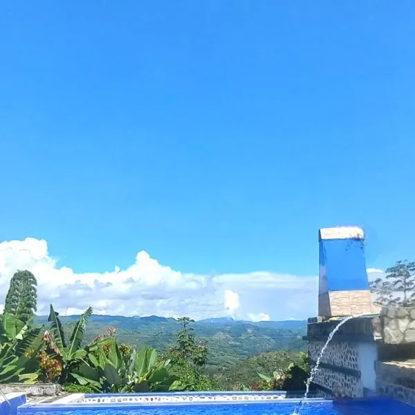Villa Tikuna，位于Santa Elena的酒店