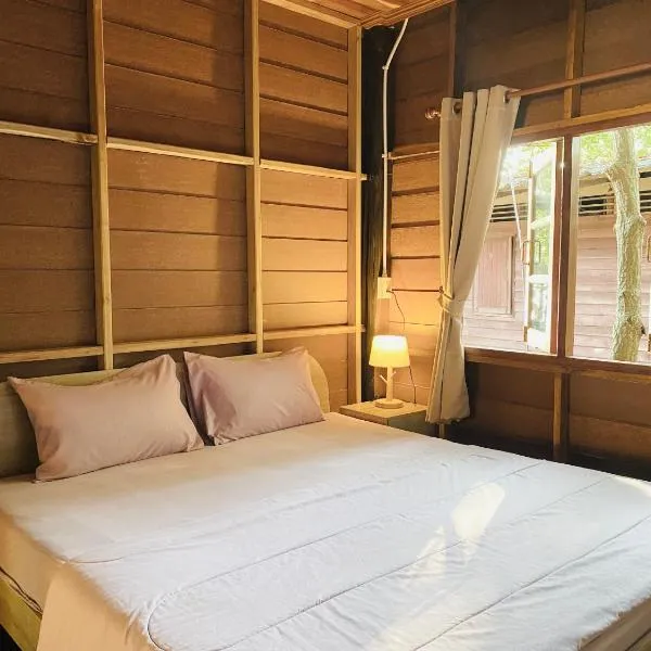 Hualam Homestay by Tuntang Sawi Chumphon，位于Ban Khao Krot (1)的酒店