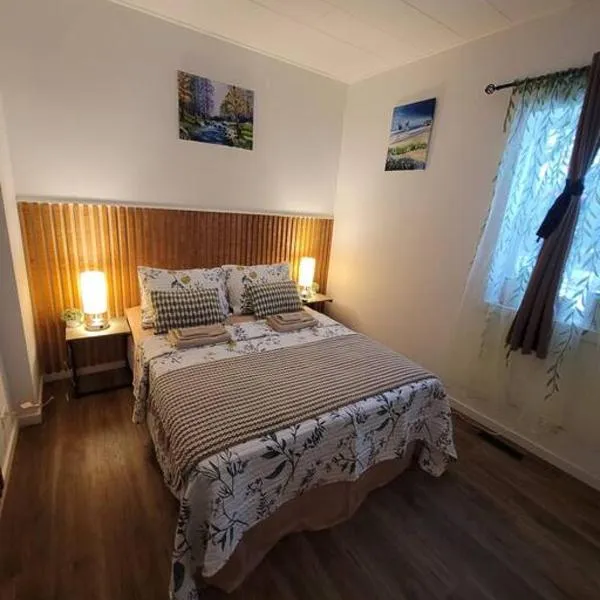 Warm cozy 1 bdrm close to Hwy，位于埃德门兹顿的酒店