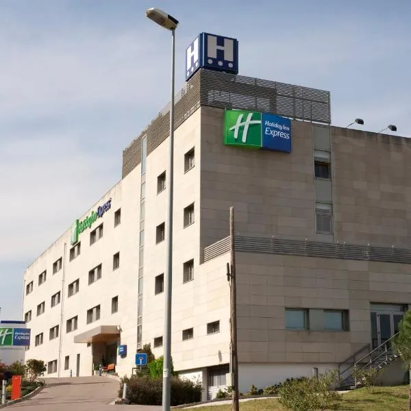 Holiday Inn Express Barcelona - Montmeló, an IHG Hotel，位于Canovellas的酒店