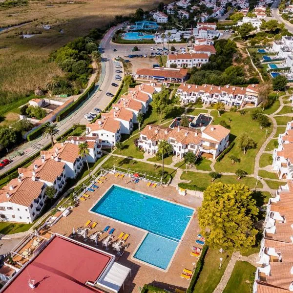 Son Bou Gardens Plus 1，位于苏昂博的酒店