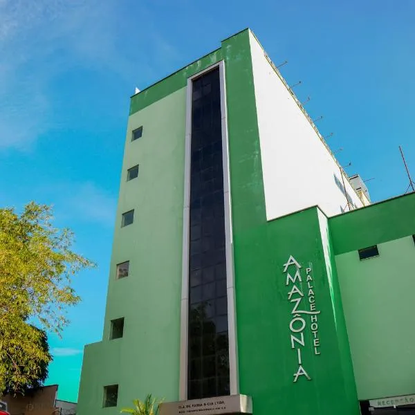 Amazônia Palacce Hotel，位于马拉巴的酒店