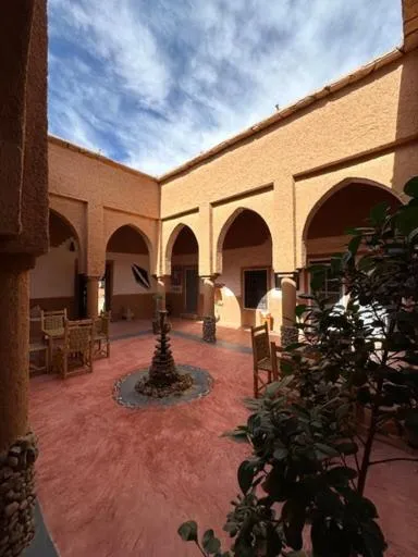 Riad Nkob，位于Nkob的酒店