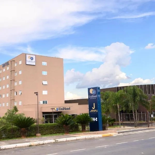 UniHotel Salto，位于Barreiro Rico的酒店