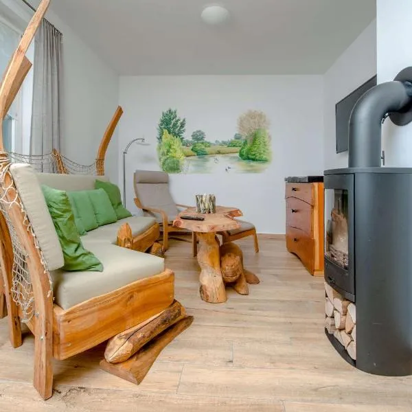 Ferienwohnung Fliess，位于Neuendorf am See的酒店