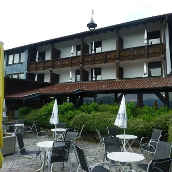 Schöne Unterkunft in Lohberg mit Grillplatz und Balkon，位于拉姆的酒店