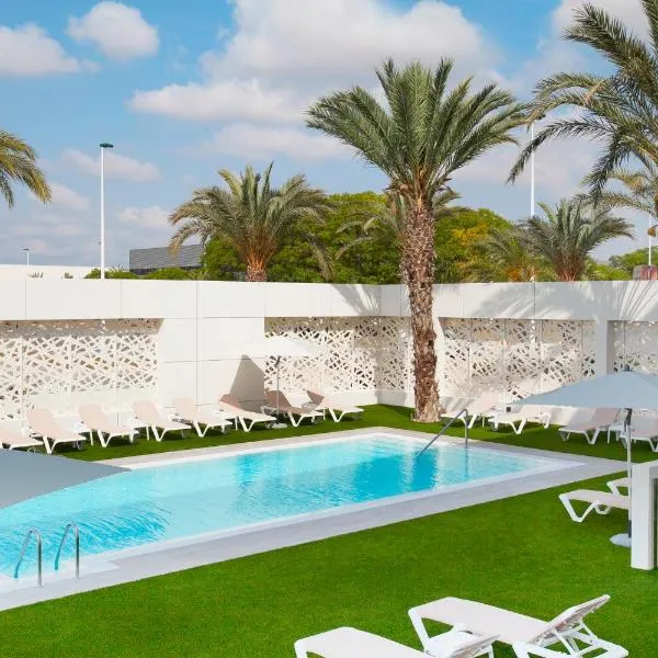埃尔切港酒店，位于Alicante的酒店