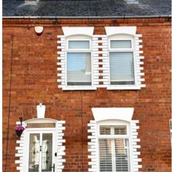 Bloom19 Traditional Belfast Entire House 10 mins from City Centre，位于贝尔法斯特的酒店