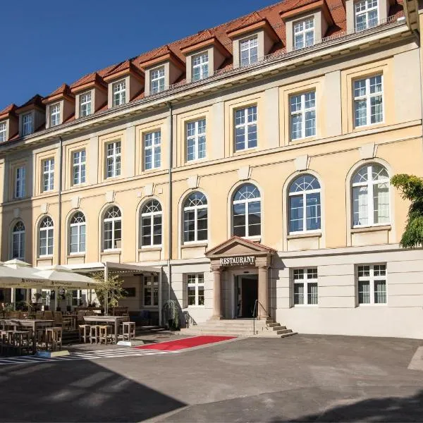 Hotel Böhlerstern，位于Mürzhofen的酒店