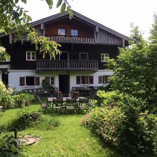 Ferien Haus am Feldgarten mit 160 qm für 2 bis 9 Personen，位于劳布灵的酒店