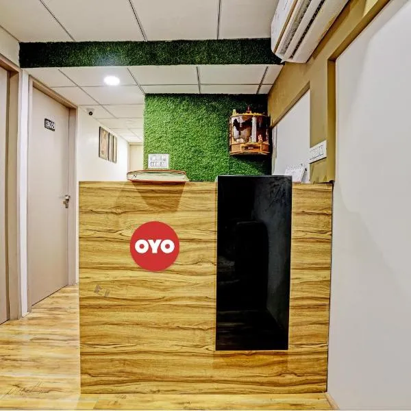 OYO Hotel Green Signature，位于Damlawari的酒店