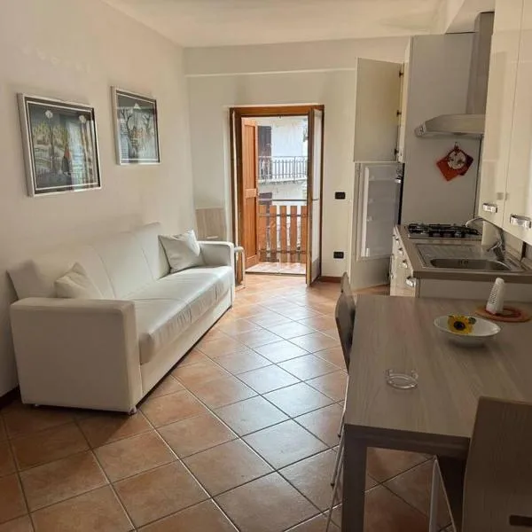 Suite Panoramica casa vacanza di Alex G，位于Isola di Fondra的酒店