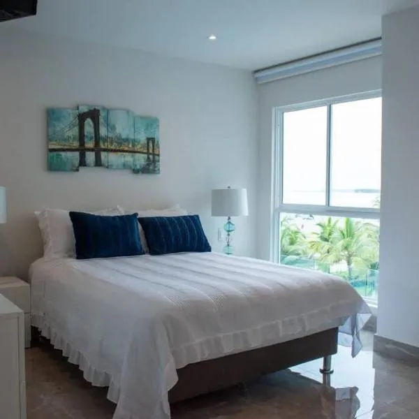 Apartamento frente al mar，位于Las Canoas的酒店