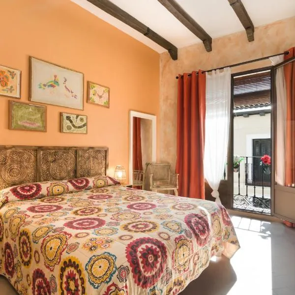 Hostal Artistic B&B，位于马德里的酒店
