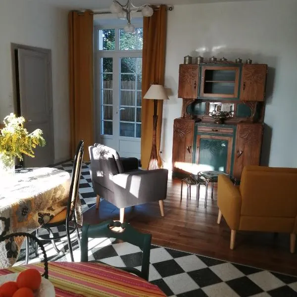 Au Logis de Véchillot，位于昂古莱姆的酒店
