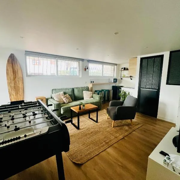 Superbe studio neuf - 20 min Versailles (jo2024)，位于Les Clayes-sous-Bois的酒店