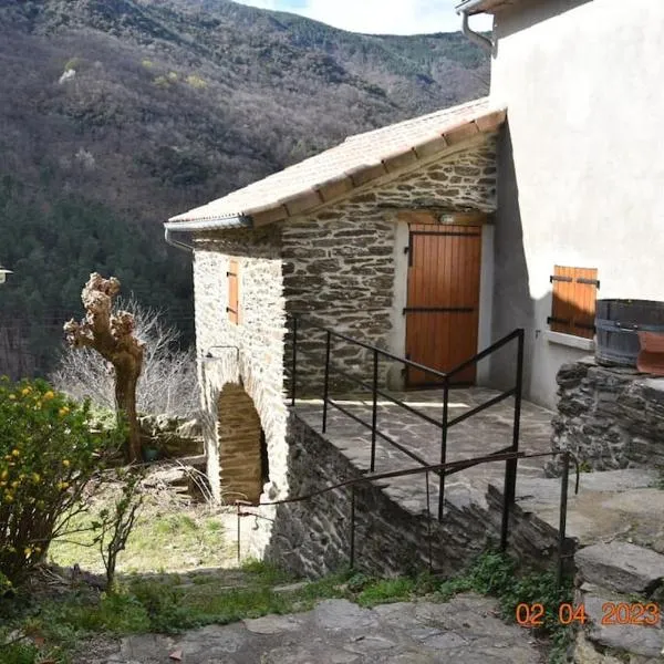 Maison de village，位于Sablières的酒店