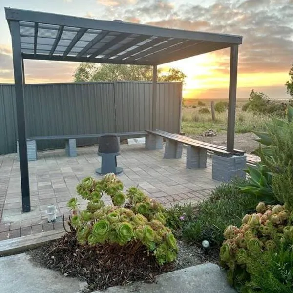 Island Retreat，位于Hindmarsh Island的酒店