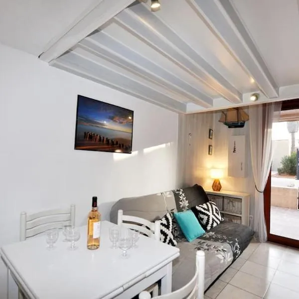 Petit coin de paradis à Port-Leucate，位于勒卡特港的酒店