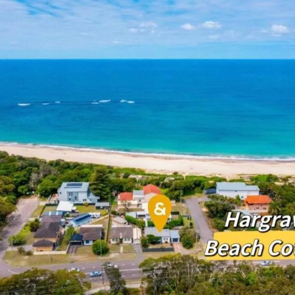 Hargraves Beach Cottage 50 meters to the beach，位于Magenta的酒店