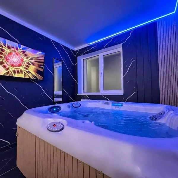 Luxor - Jacuzzi&Cozy Apartments，位于锡比乌的酒店