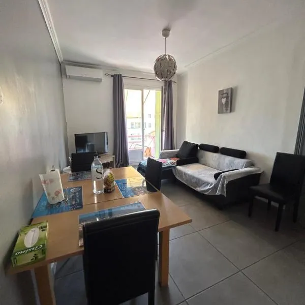 Appartement Bastia Centre，位于布伦德的酒店